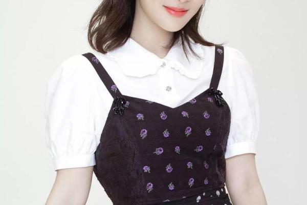 杨紫八字解析：她的成功背后藏着哪些命理玄机？