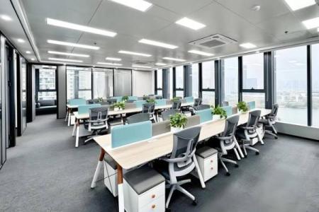 台式电脑在办公桌上的正确风水布局